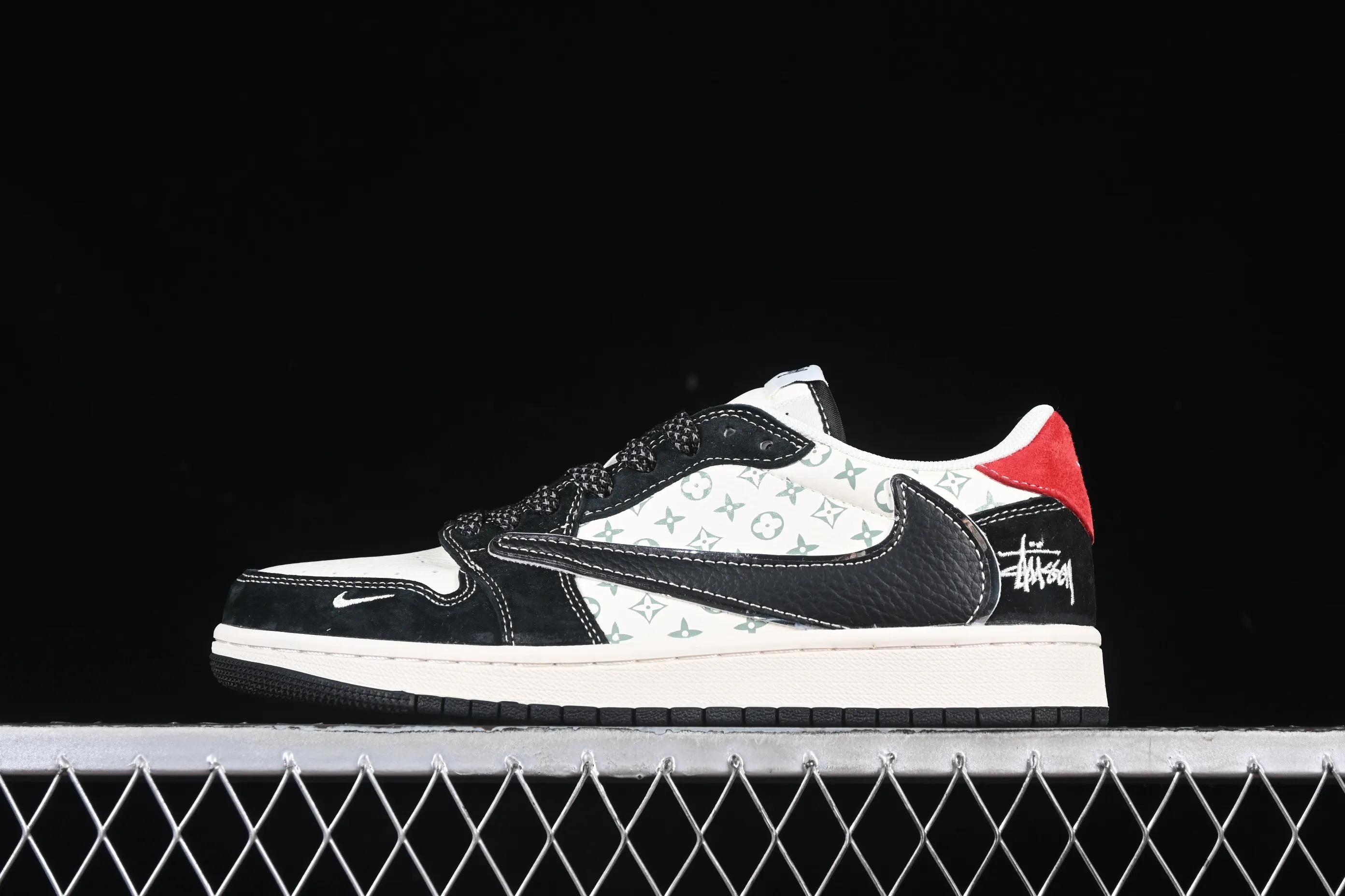 All categories Air Jordan Jordan series basketball shoes Air Jordan 1 Low high-end customized low-top sneakers Travis Scott x Fragment Design x Air Jordan 1 Low OG SP Joe 1 Stusi co-branded black pebble pattern low-top cultural casual sneakers XZ6188-770